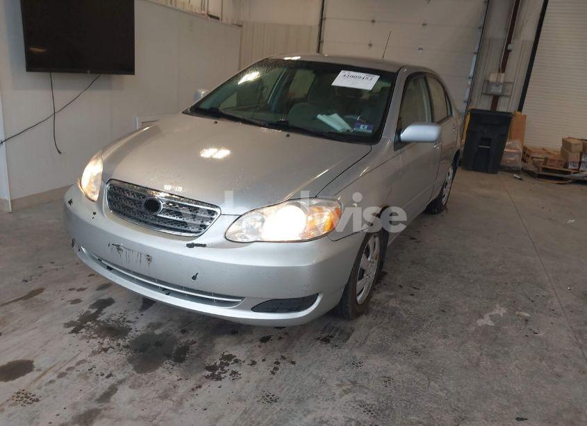 Photo 2 of 2007 Toyota Corolla LE (VIN 1NXBR32E07Z876199)