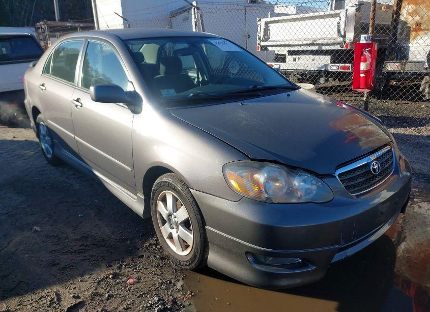 2008 Toyota Corolla S (VIN 1NXBR32E08Z031998) main photo