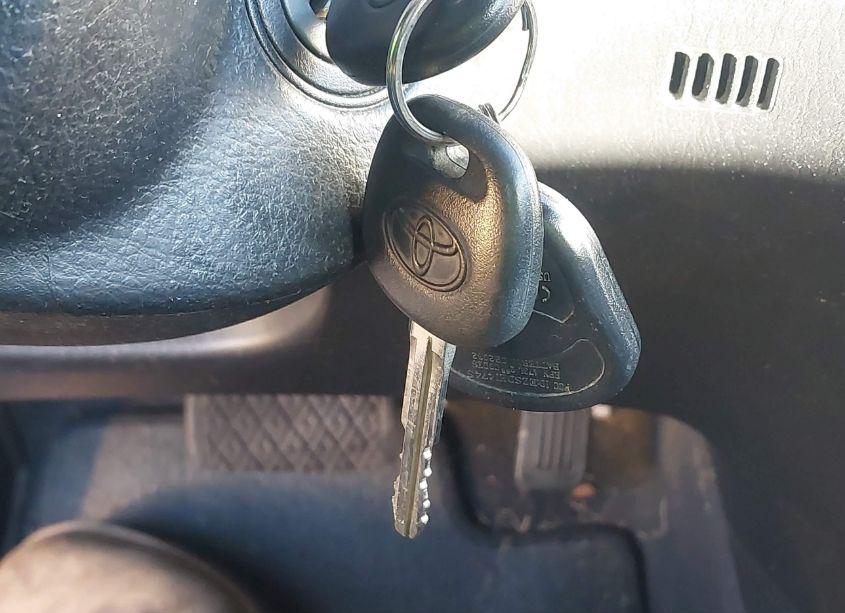 Photo 11 of 2008 Toyota Corolla S (VIN 1NXBR32E08Z031998)