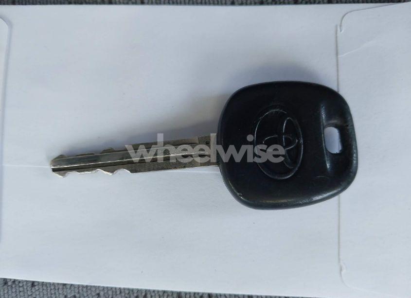 Photo 11 of 2008 Toyota Corolla CE (VIN 1NXBR32E08Z945846)