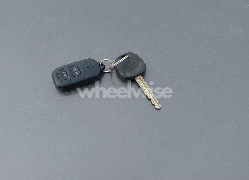 Photo 11 of 2008 Toyota Corolla S (VIN 1NXBR32E08Z955602)