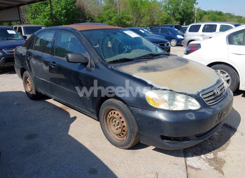 2008 Toyota Corolla LE (VIN 1NXBR32E08Z959357) main photo