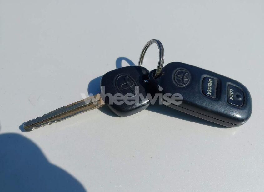 Photo 11 of 2008 Toyota Corolla LE (VIN 1NXBR32E08Z959357)