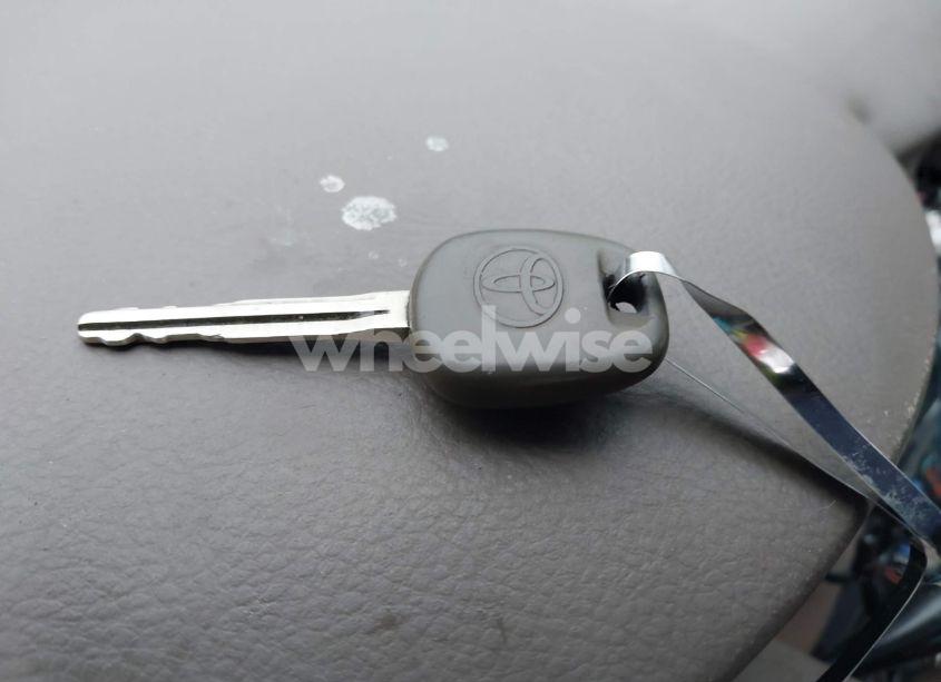 Photo 11 of 2008 Toyota Corolla CE (VIN 1NXBR32E08Z983948)