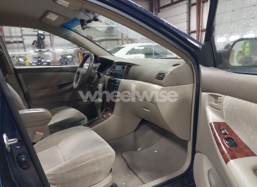 Photo 5 of 2003 Toyota Corolla LE (VIN 1NXBR32E13Z032327)