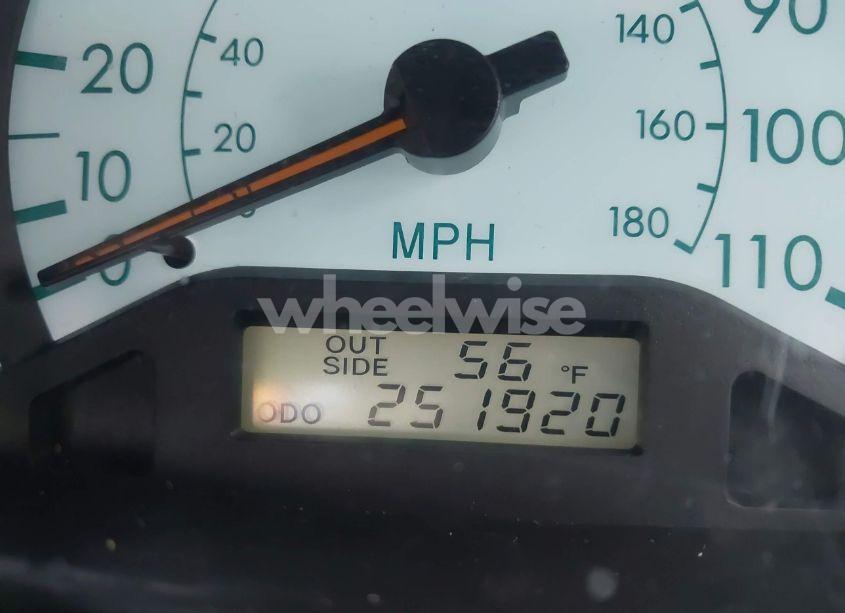 Photo 7 of 2003 Toyota Corolla LE (VIN 1NXBR32E13Z034675)