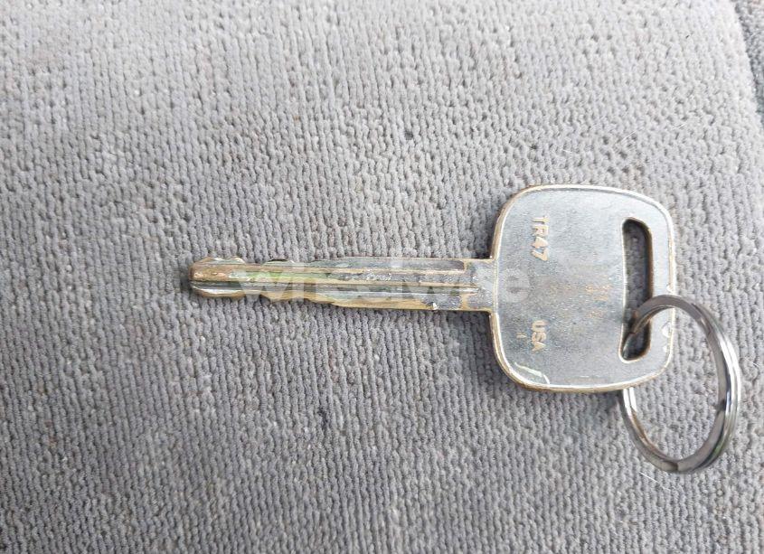 Photo 11 of 2003 Toyota Corolla CE (VIN 1NXBR32E13Z040315)