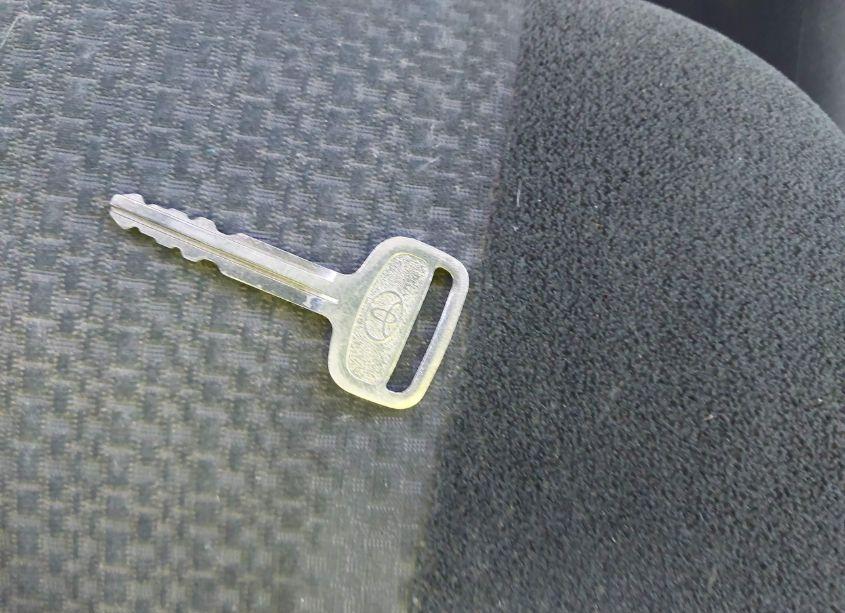 Photo 11 of 2003 Toyota Corolla S (VIN 1NXBR32E13Z082399)