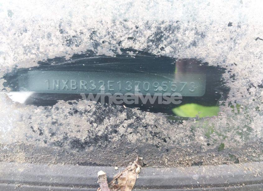 Photo 12 of 2003 Toyota Corolla LE (VIN 1NXBR32E13Z095573)