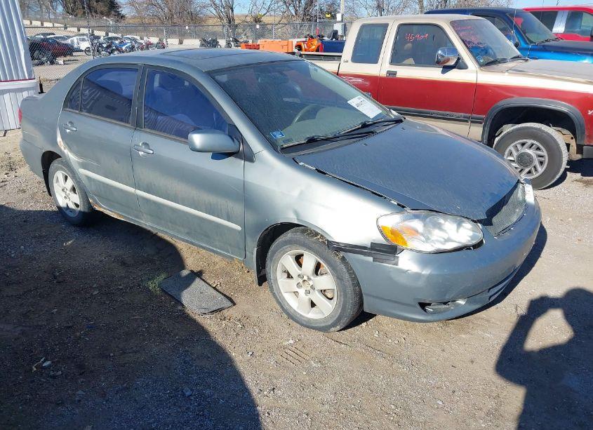 2003 Toyota Corolla LE (VIN 1NXBR32E13Z169672) main photo