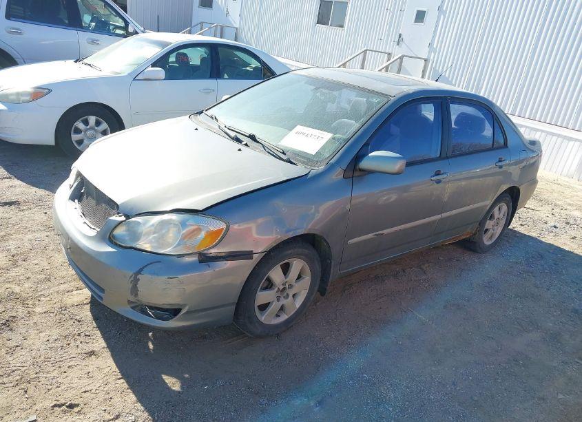 Photo 2 of 2003 Toyota Corolla LE (VIN 1NXBR32E13Z169672)