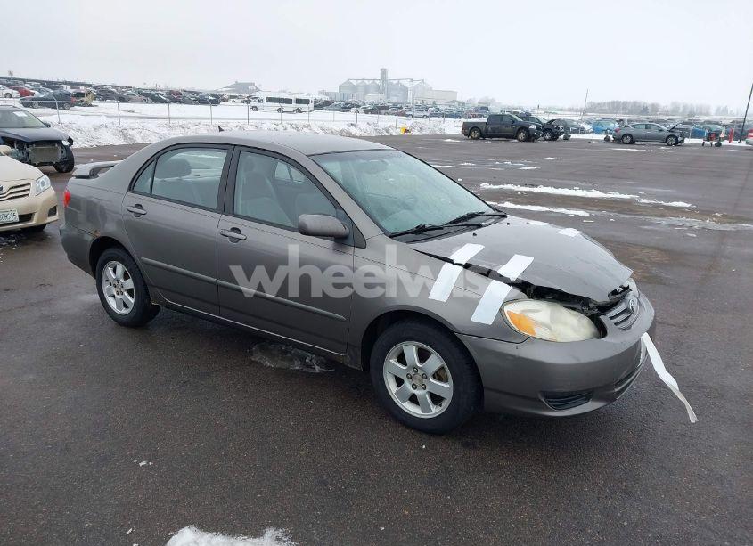 2003 Toyota Corolla LE (VIN 1NXBR32E13Z173706) main photo