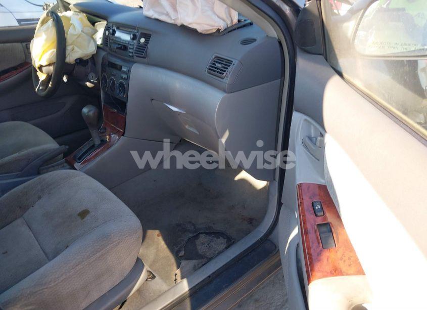 Photo 5 of 2003 Toyota Corolla LE (VIN 1NXBR32E13Z182308)