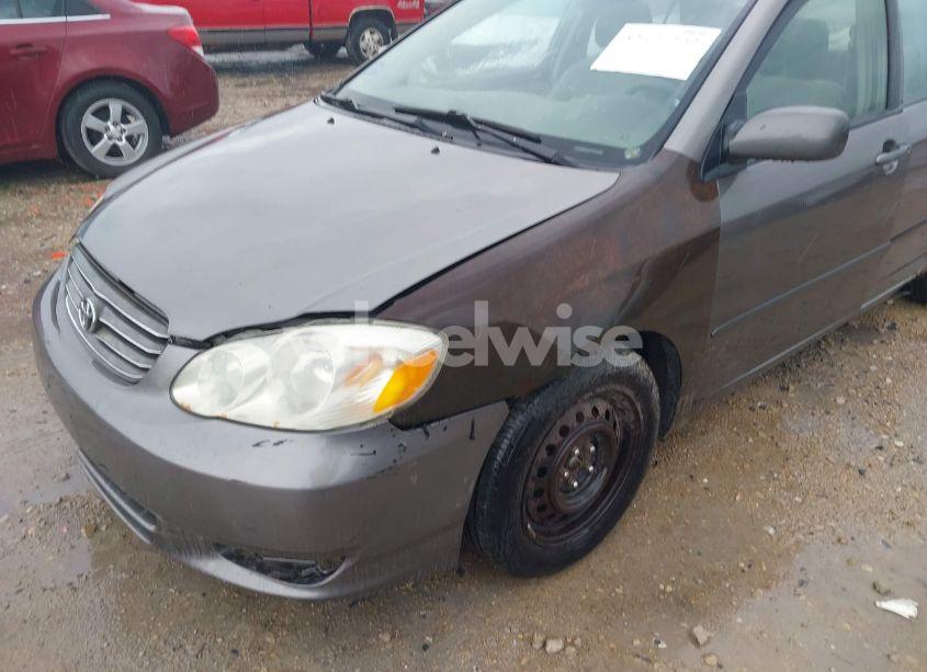 Photo 6 of 2004 Toyota Corolla CE (VIN 1NXBR32E14Z196968)