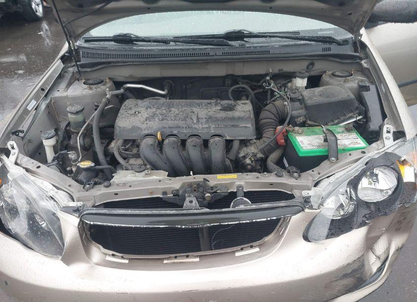 Photo 10 of 2004 Toyota Corolla CE (VIN 1NXBR32E14Z198171)