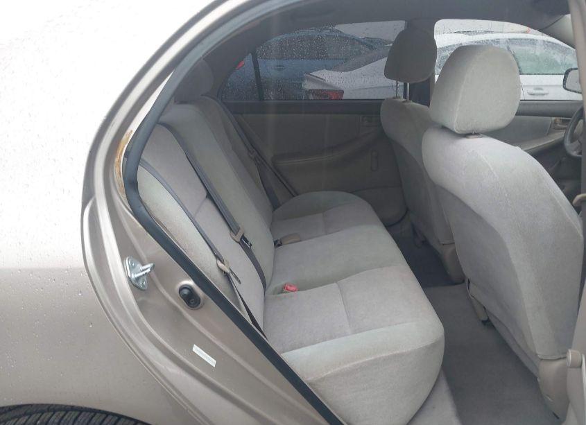 Photo 8 of 2004 Toyota Corolla CE (VIN 1NXBR32E14Z198171)