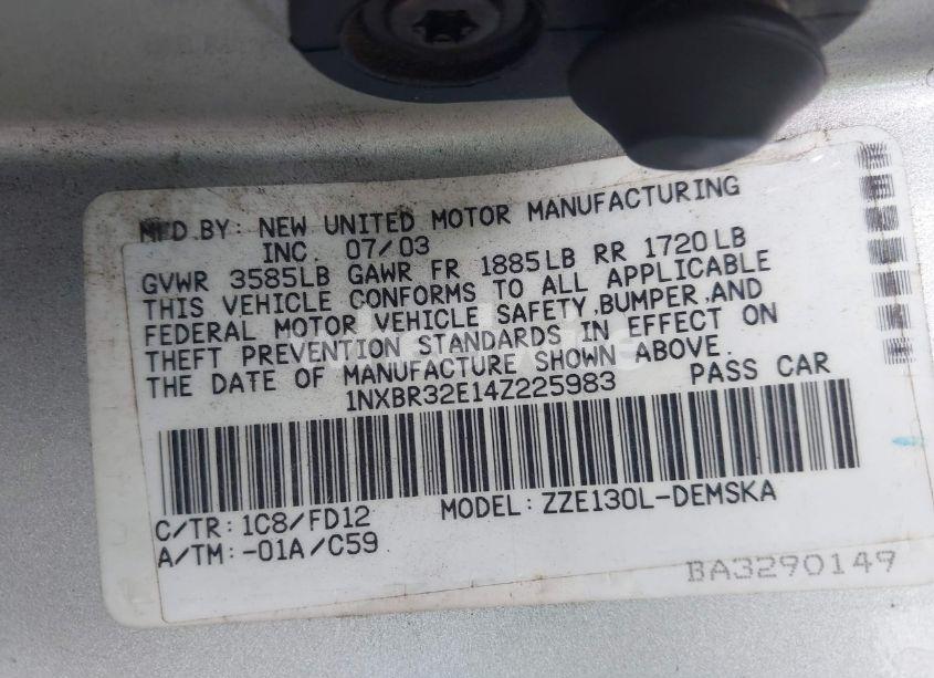 Photo 9 of 2004 Toyota Corolla S (VIN 1NXBR32E14Z225983)