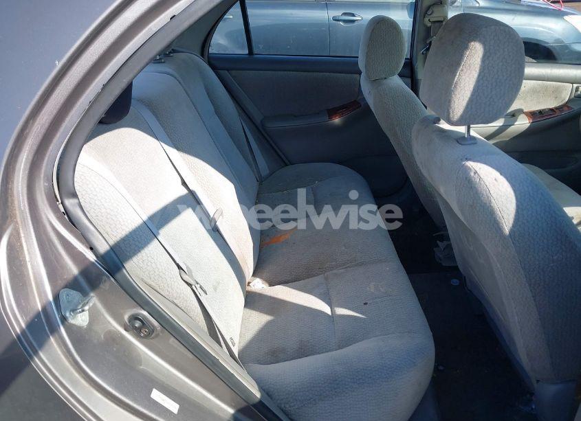 Photo 8 of 2004 Toyota Corolla LE (VIN 1NXBR32E14Z319748)