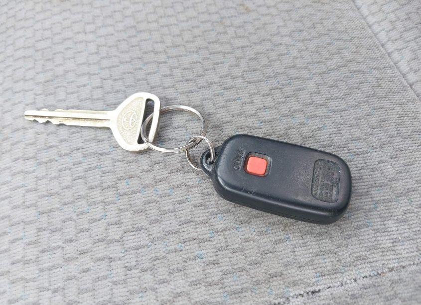 Photo 11 of 2004 Toyota Corolla LE (VIN 1NXBR32E14Z331818)