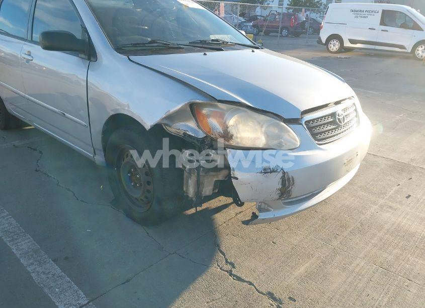 Photo 6 of 2005 Toyota Corolla LE (VIN 1NXBR32E15Z347762)