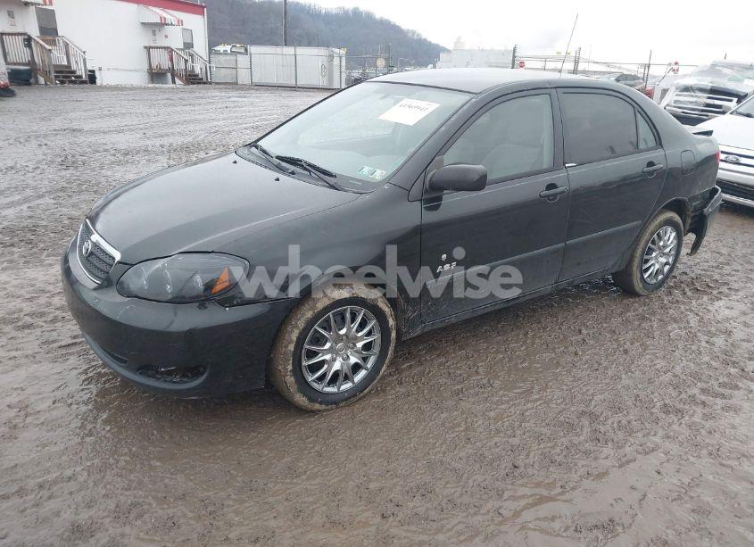 Photo 2 of 2005 Toyota Corolla CE (VIN 1NXBR32E15Z379952)