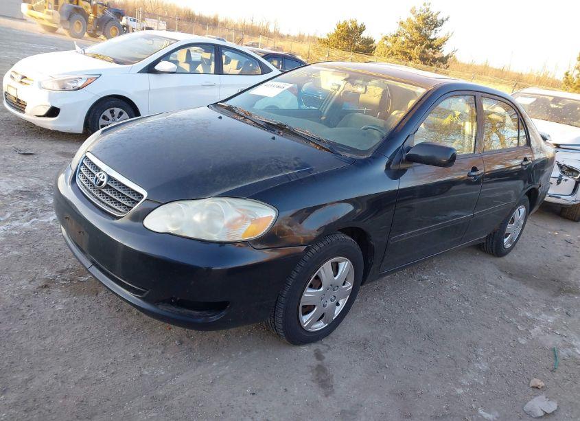 Photo 2 of 2005 Toyota Corolla LE (VIN 1NXBR32E15Z411010)