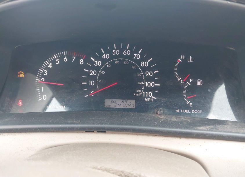 Photo 7 of 2005 Toyota Corolla LE (VIN 1NXBR32E15Z415543)