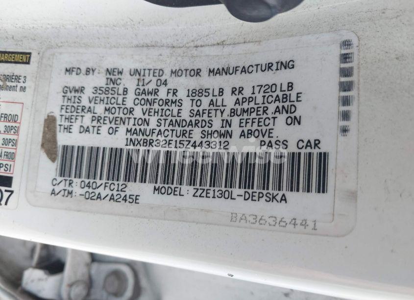 Photo 9 of 2005 Toyota Corolla S (VIN 1NXBR32E15Z443312)