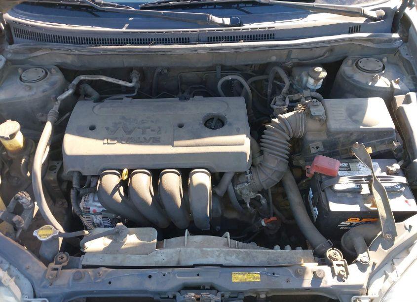 Photo 10 of 2005 Toyota Corolla CE (VIN 1NXBR32E15Z464063)