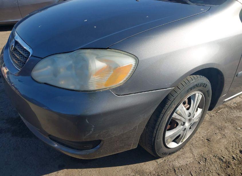 Photo 6 of 2005 Toyota Corolla CE (VIN 1NXBR32E15Z464063)