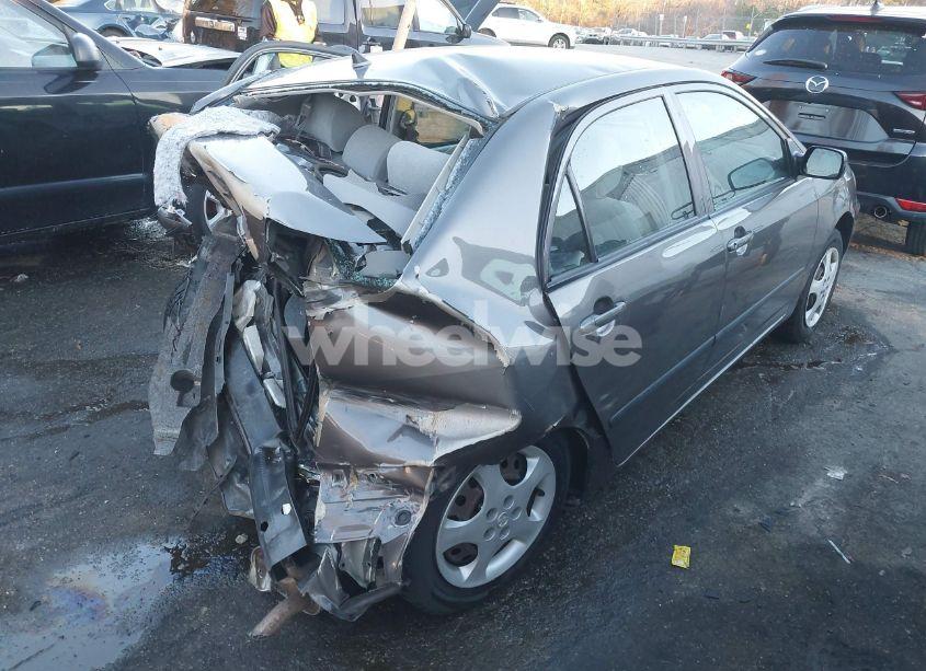 Photo 4 of 2005 Toyota Corolla CE (VIN 1NXBR32E15Z465911)