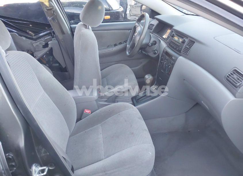 Photo 5 of 2005 Toyota Corolla CE (VIN 1NXBR32E15Z465911)