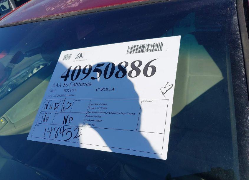 Photo 13 of 2005 Toyota Corolla CE (VIN 1NXBR32E15Z469666)