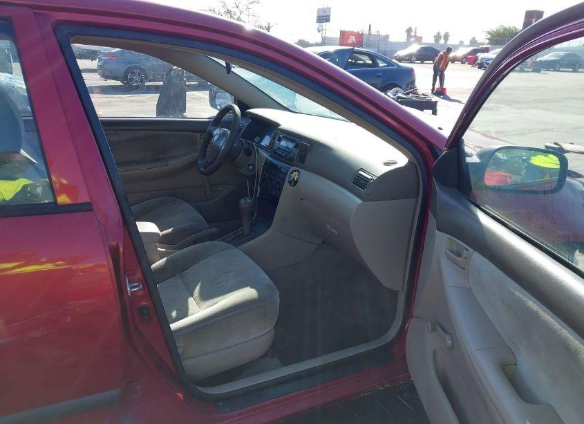 Photo 5 of 2005 Toyota Corolla CE (VIN 1NXBR32E15Z469666)