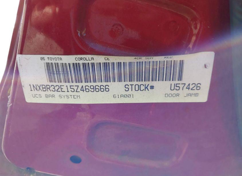 Photo 9 of 2005 Toyota Corolla CE (VIN 1NXBR32E15Z469666)