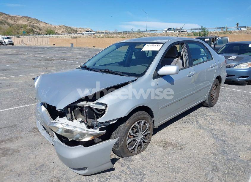 Photo 2 of 2005 Toyota Corolla LE (VIN 1NXBR32E15Z521412)