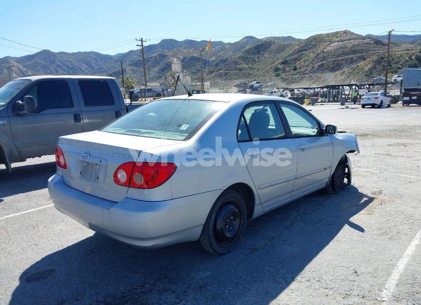 Photo 4 of 2005 Toyota Corolla LE (VIN 1NXBR32E15Z521412)