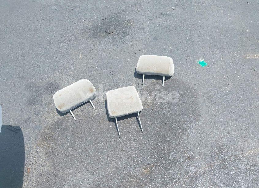 Photo 12 of 2005 Toyota Corolla CE/LE/S (VIN 1NXBR32E15Z530255)