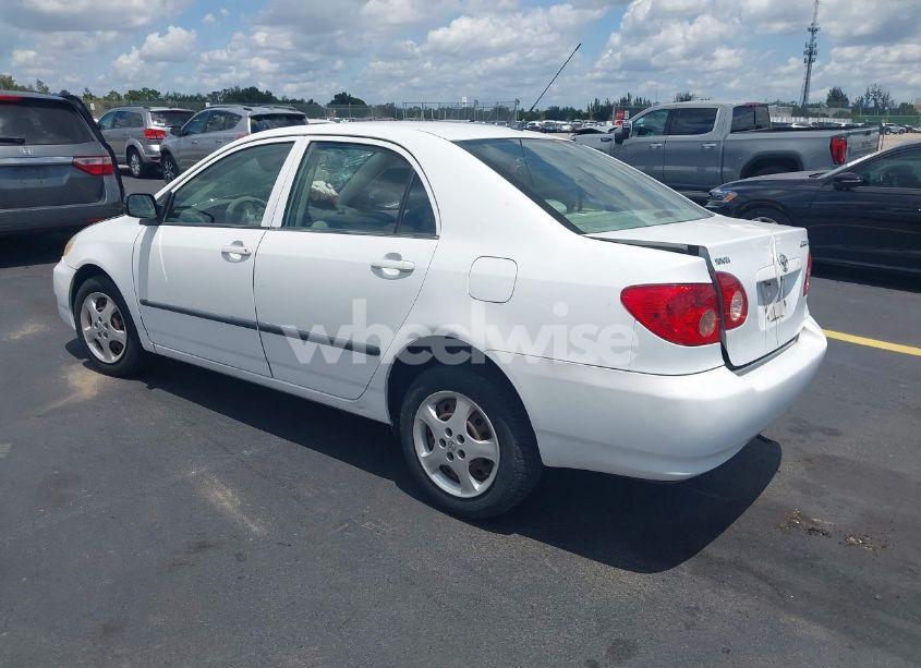 Photo 3 of 2005 Toyota Corolla CE/LE/S (VIN 1NXBR32E15Z530255)