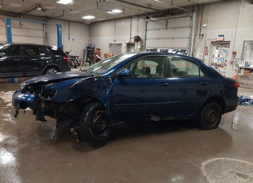 Photo 15 of 2005 Toyota Corolla LE (VIN 1NXBR32E15Z530871)