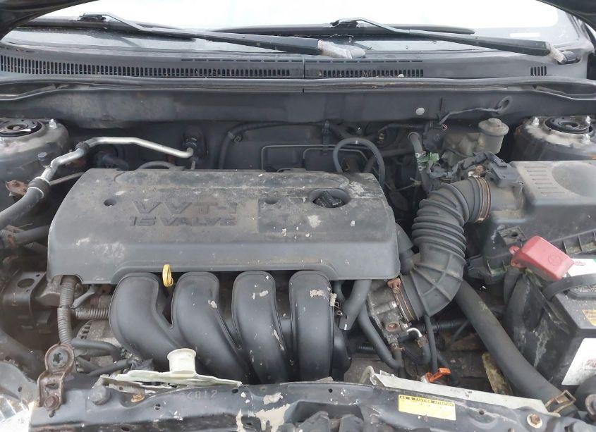 Photo 10 of 2005 Toyota Corolla S (VIN 1NXBR32E15Z549517)