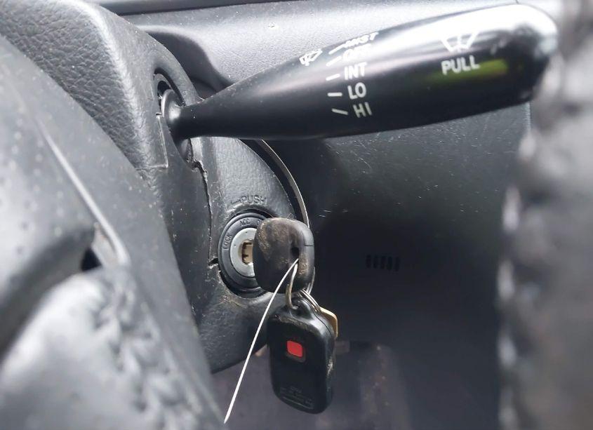 Photo 11 of 2005 Toyota Corolla S (VIN 1NXBR32E15Z549517)