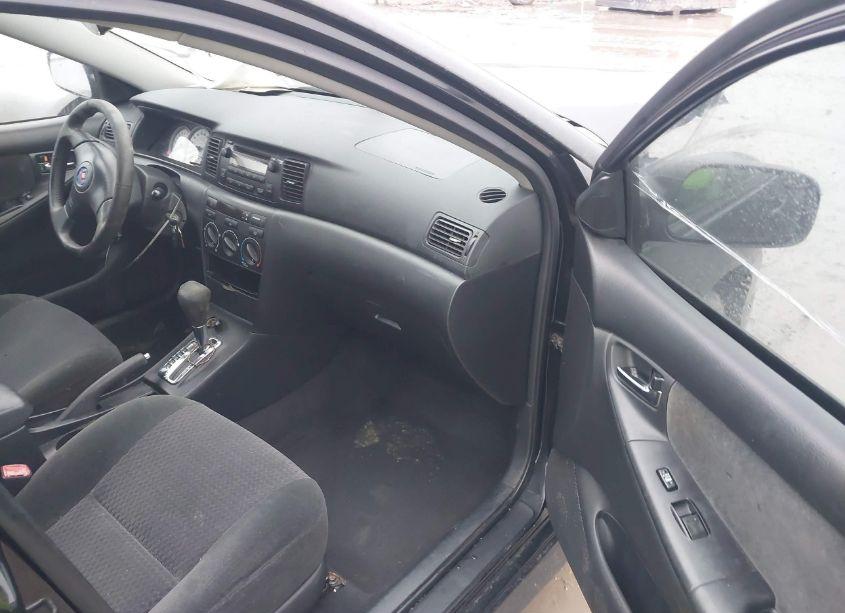 Photo 5 of 2005 Toyota Corolla S (VIN 1NXBR32E15Z549517)