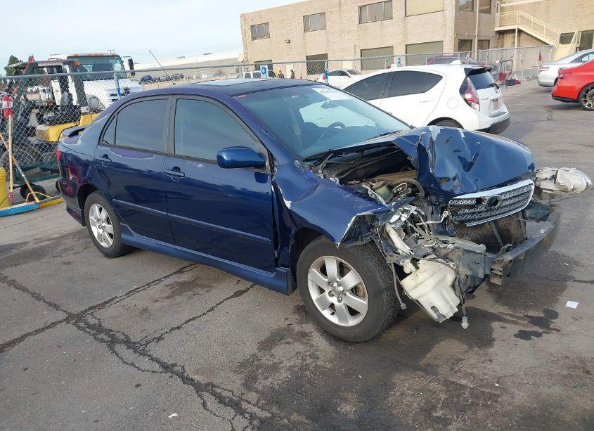 2005 Toyota Corolla S (VIN 1NXBR32E15Z549551) main photo