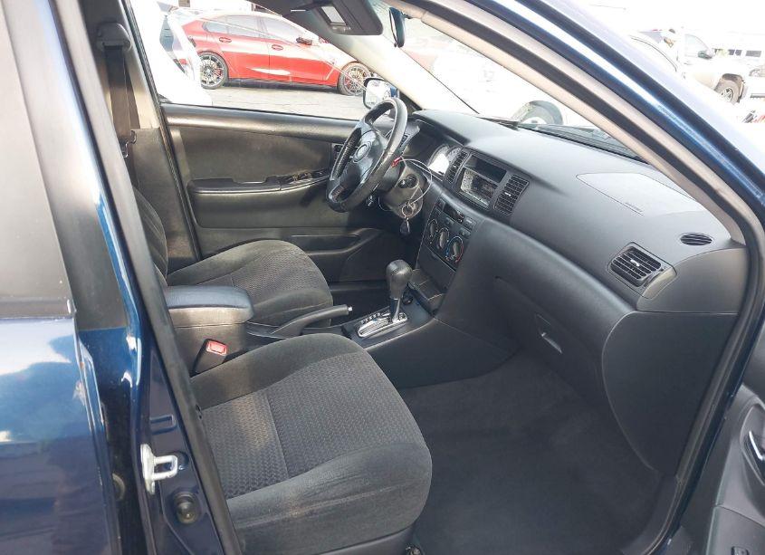 Photo 5 of 2005 Toyota Corolla S (VIN 1NXBR32E15Z549551)