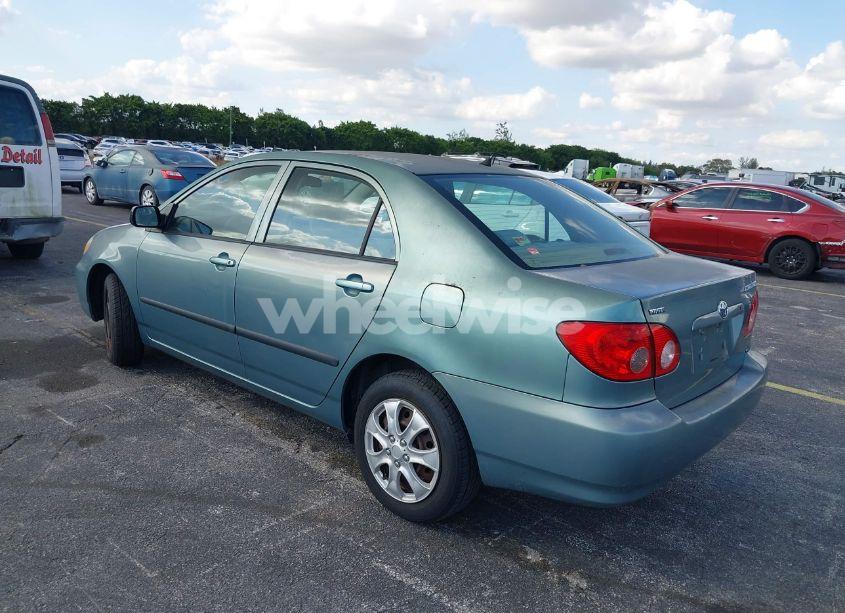 Photo 3 of 2006 Toyota Corolla CE (VIN 1NXBR32E16Z613962)