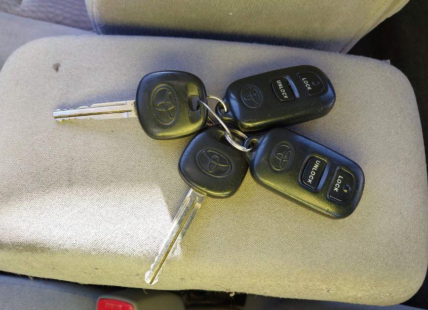 Photo 11 of 2006 Toyota Corolla LE (VIN 1NXBR32E16Z652535)