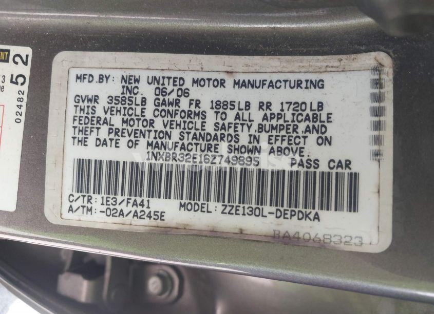 Photo 9 of 2006 Toyota Corolla CE (VIN 1NXBR32E16Z749895)