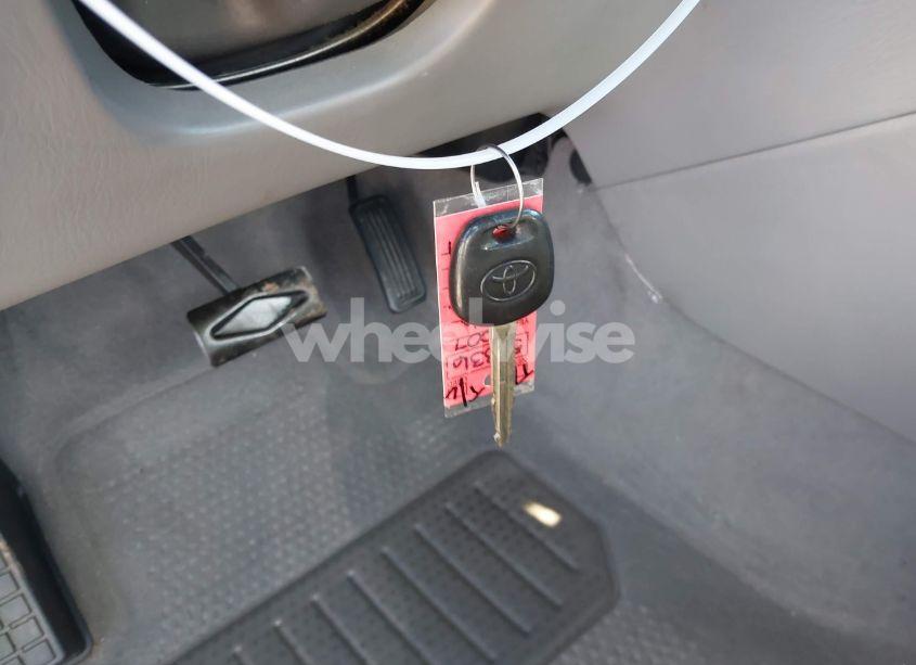 Photo 11 of 2007 Toyota Corolla CE (VIN 1NXBR32E17Z805741)