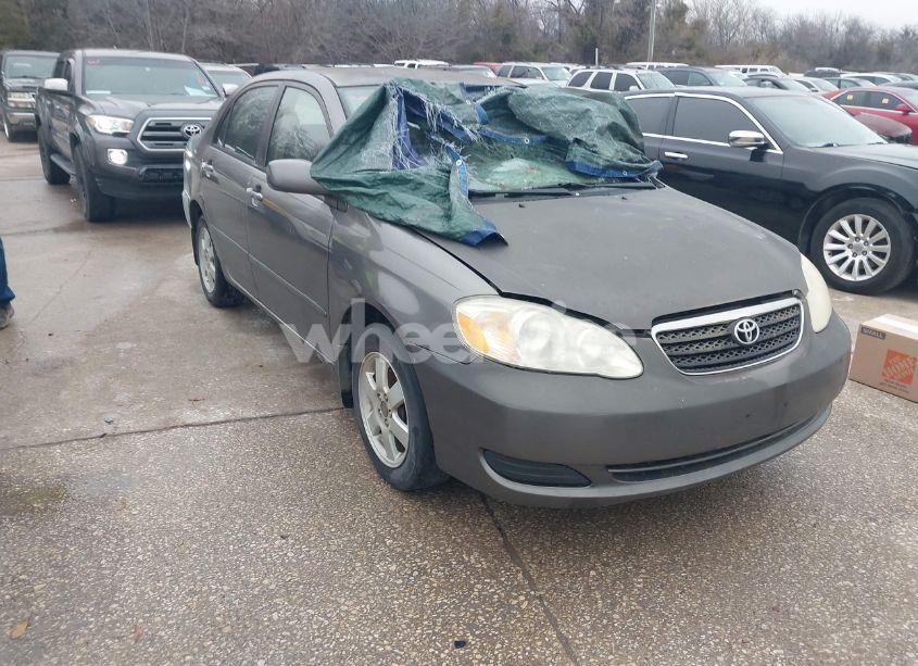 2007 Toyota Corolla LE (VIN 1NXBR32E17Z819560) main photo